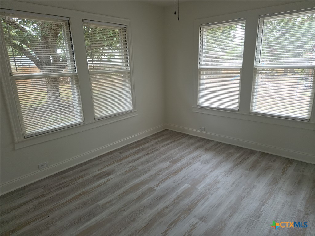 1513 N N Ave B Property Photo 5