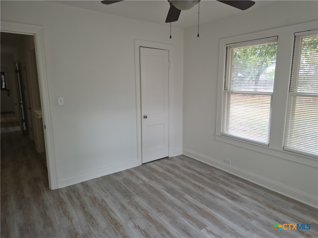 1513 N N Ave B Property Photo 9