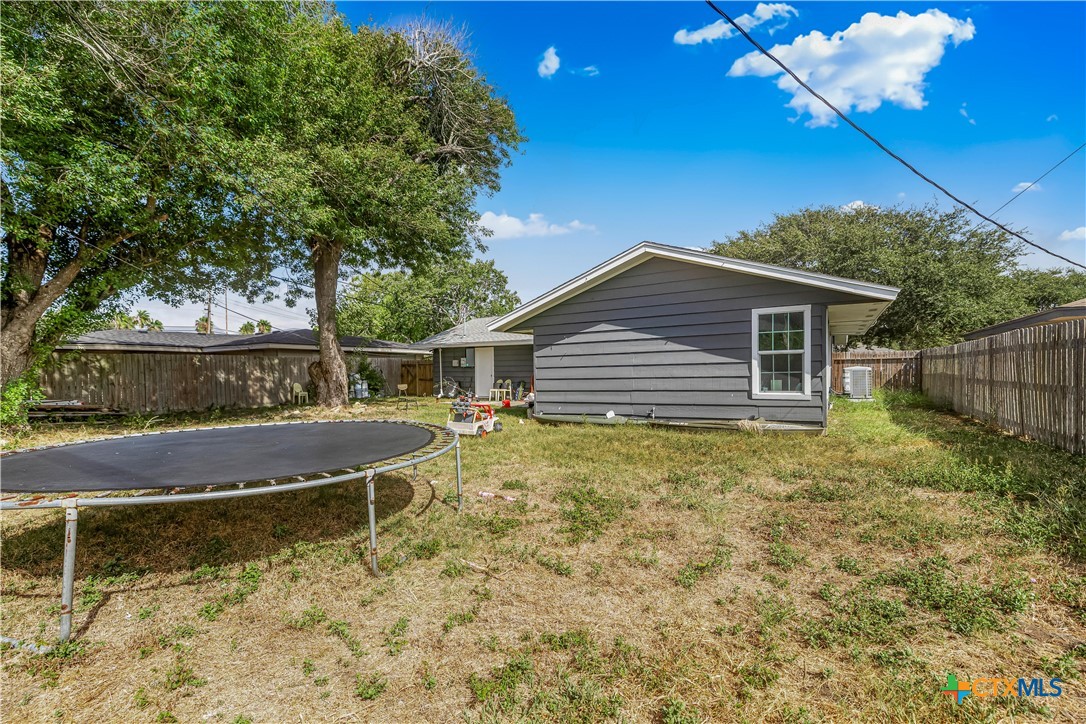 1004 Diomede Street Property Photo 17