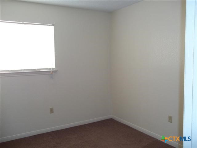 109 Bridle Drive Property Photo 8