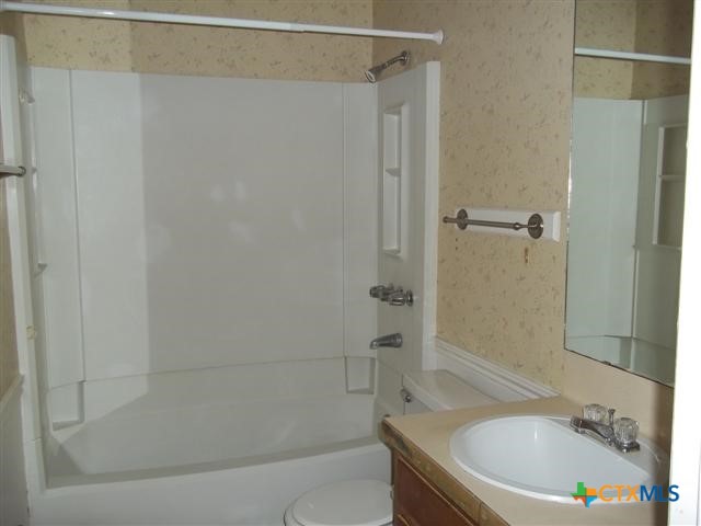109 Bridle Drive Property Photo 11