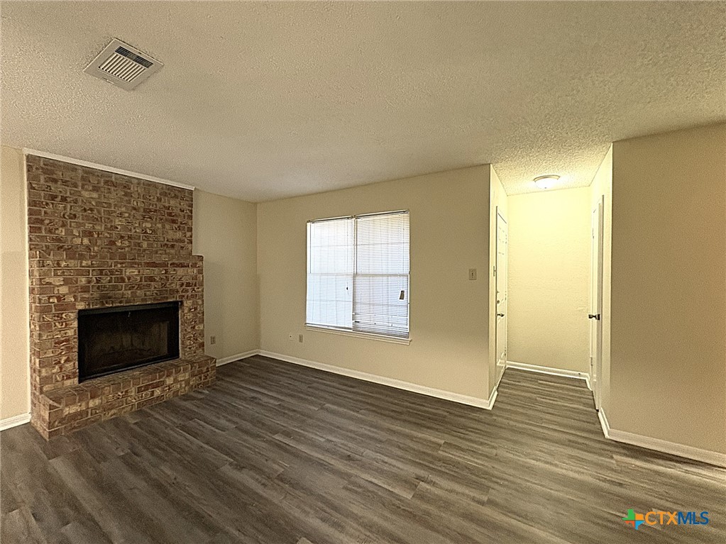 3901 Hereford Lane D Property Photo 6