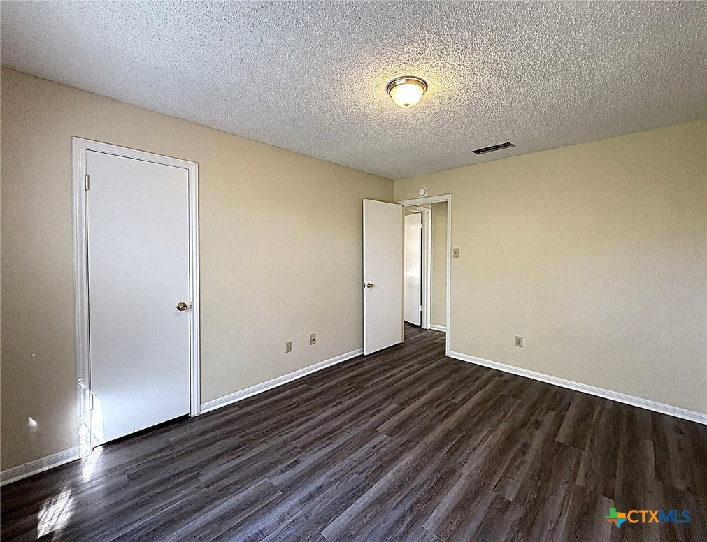 3901 Hereford Lane D Property Photo 14