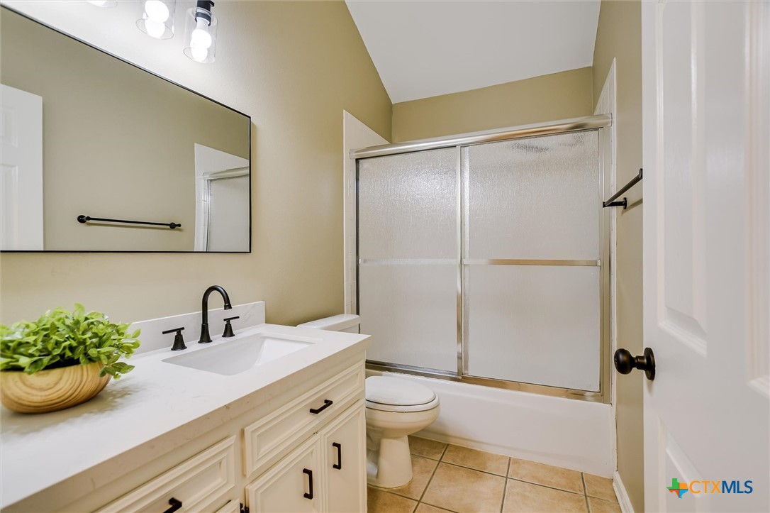 2157 Redwing Way Property Photo 17