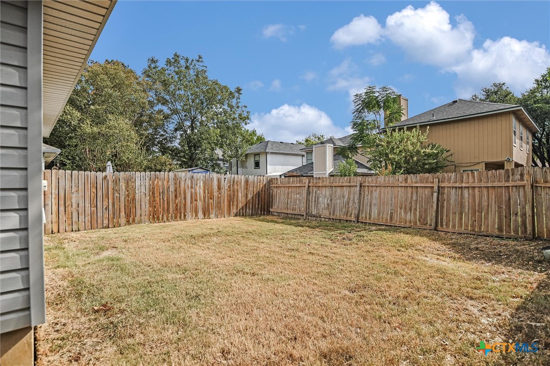 2157 Redwing Way Property Photo 19