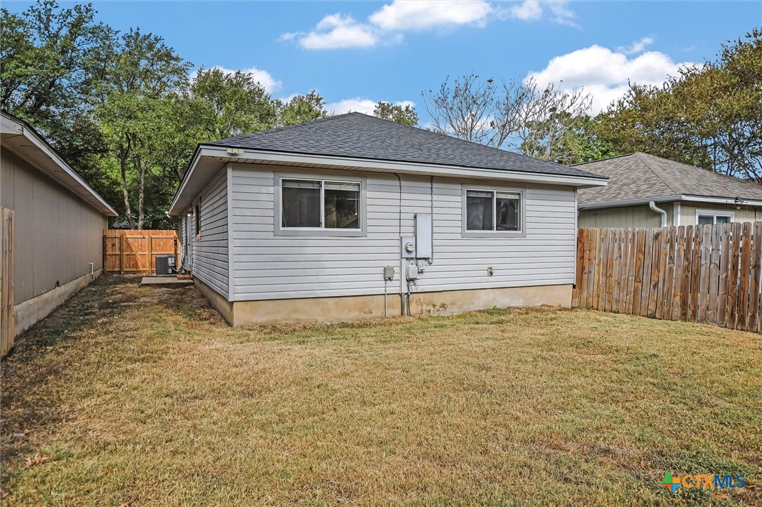 2157 Redwing Way Property Photo 20