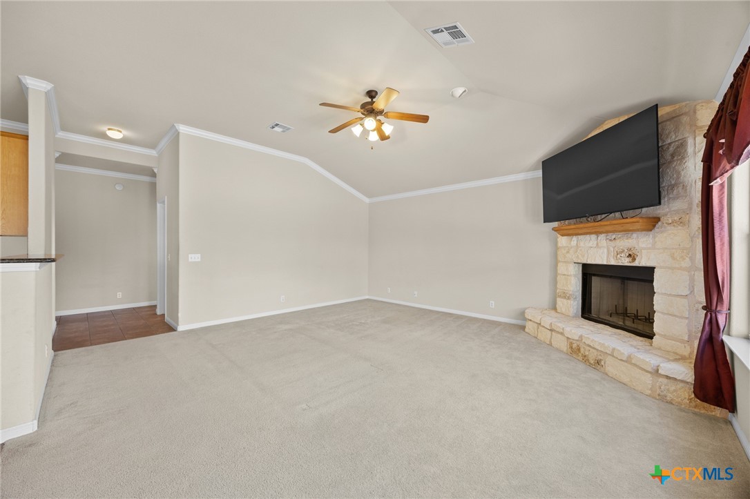 104 S Buckboard Property Photo 15