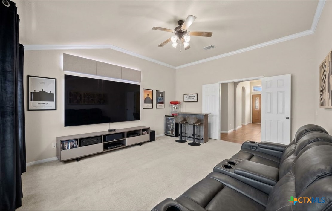104 S Buckboard Property Photo 17