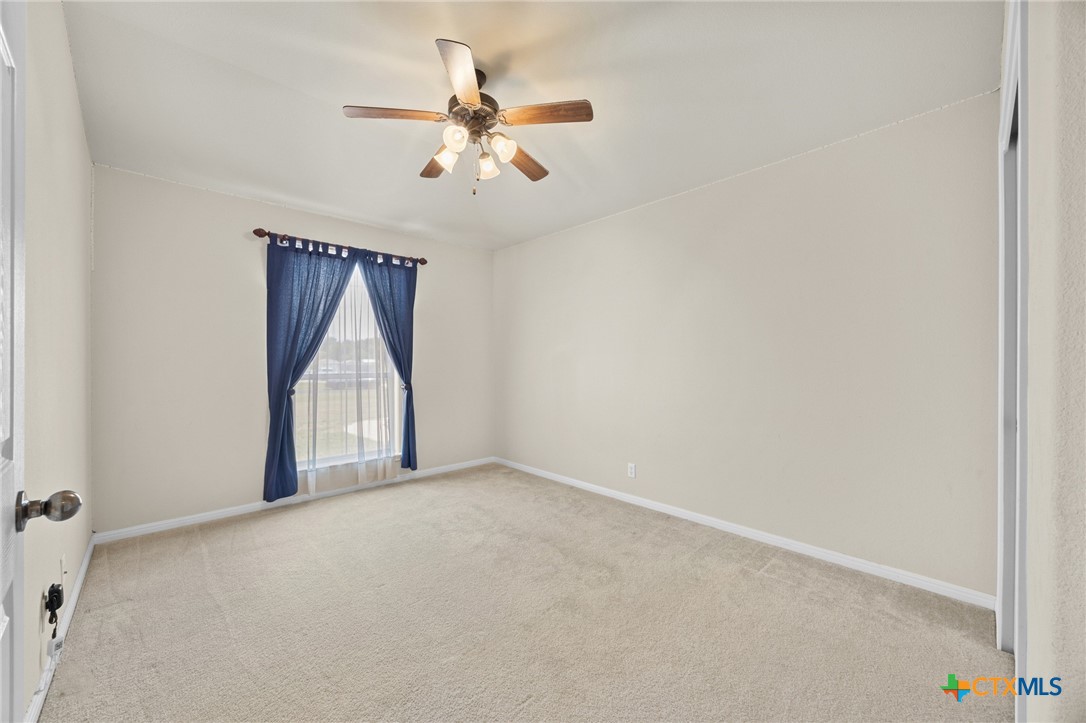 104 S Buckboard Property Photo 27