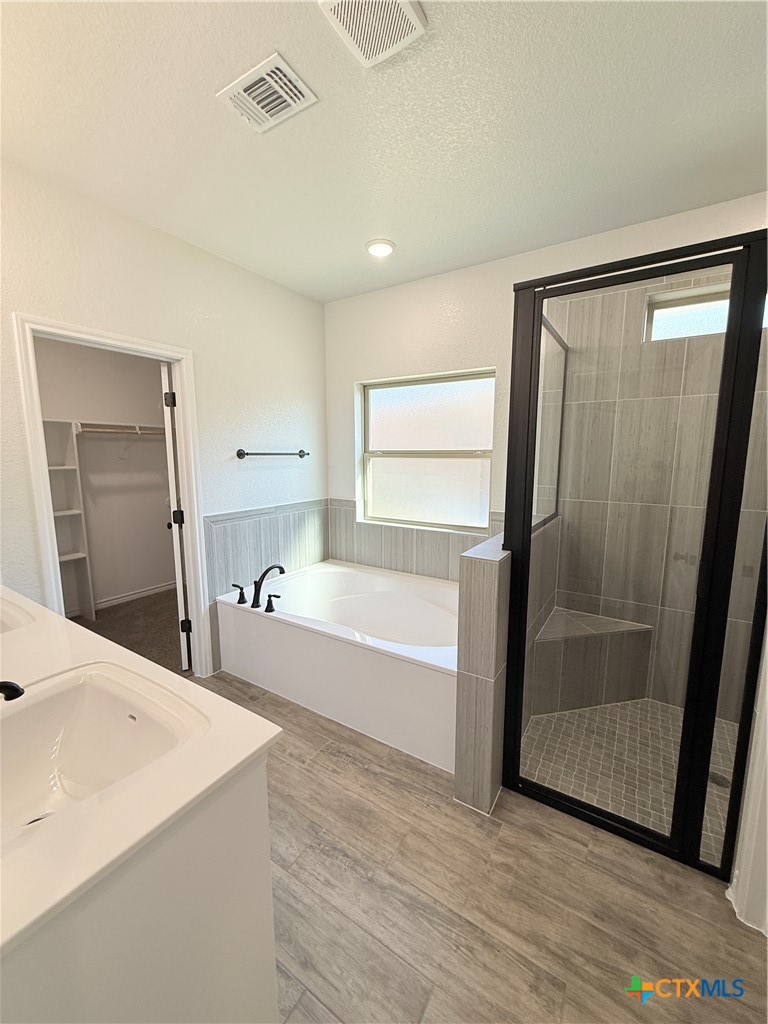 807 Dred Roger Circle Property Photo 11