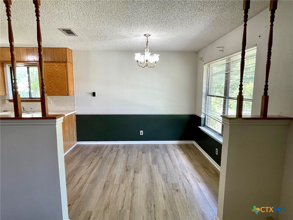 3308 Sungate Drive Property Photo 4