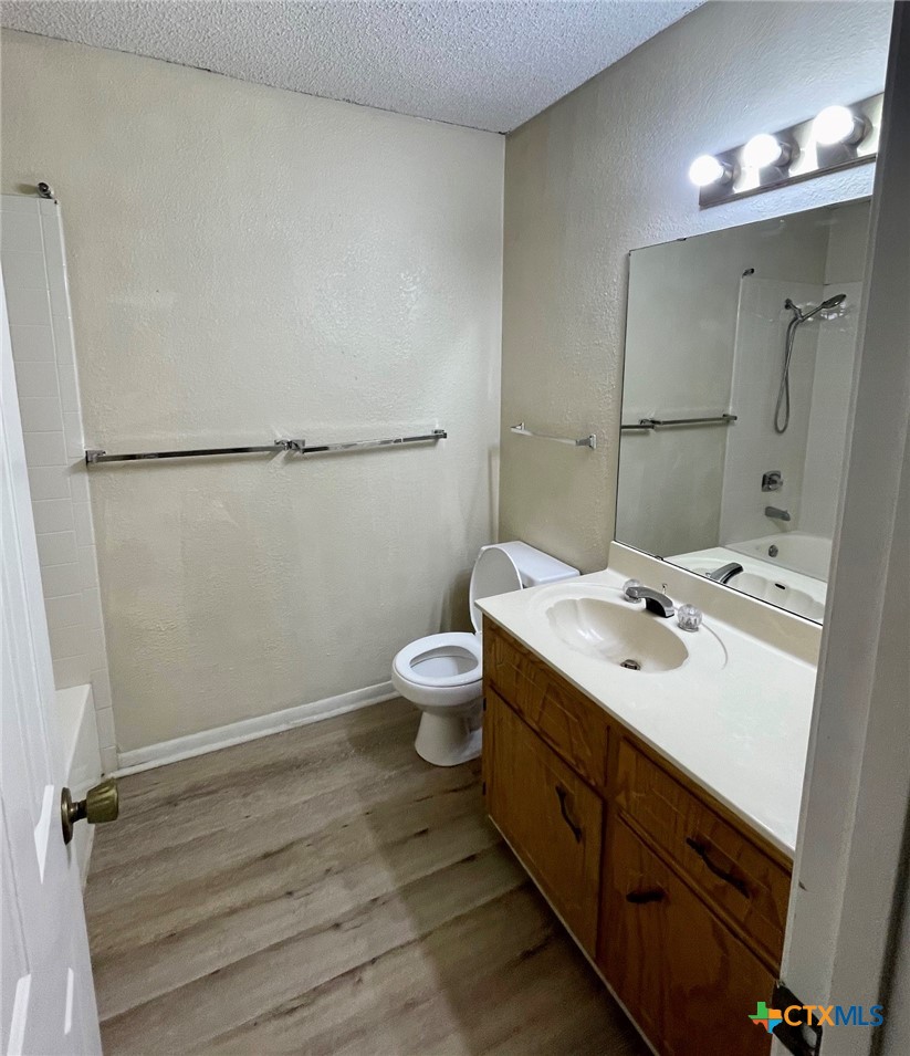 3308 Sungate Drive Property Photo 10