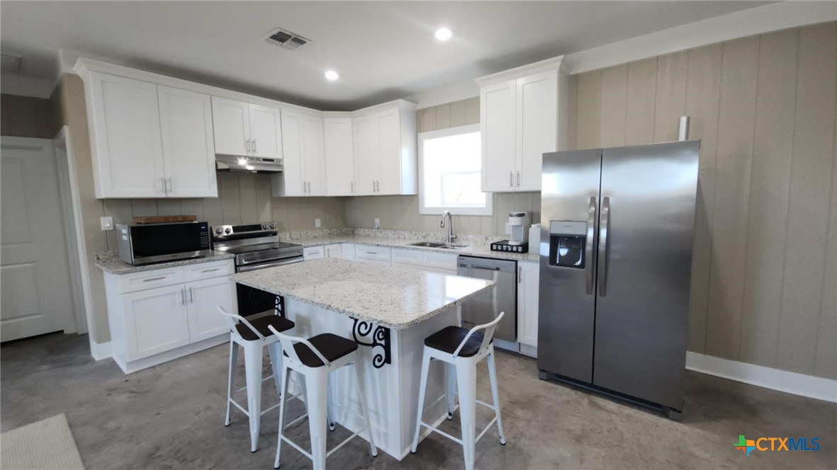 2224 Levee Road Property Photo 13