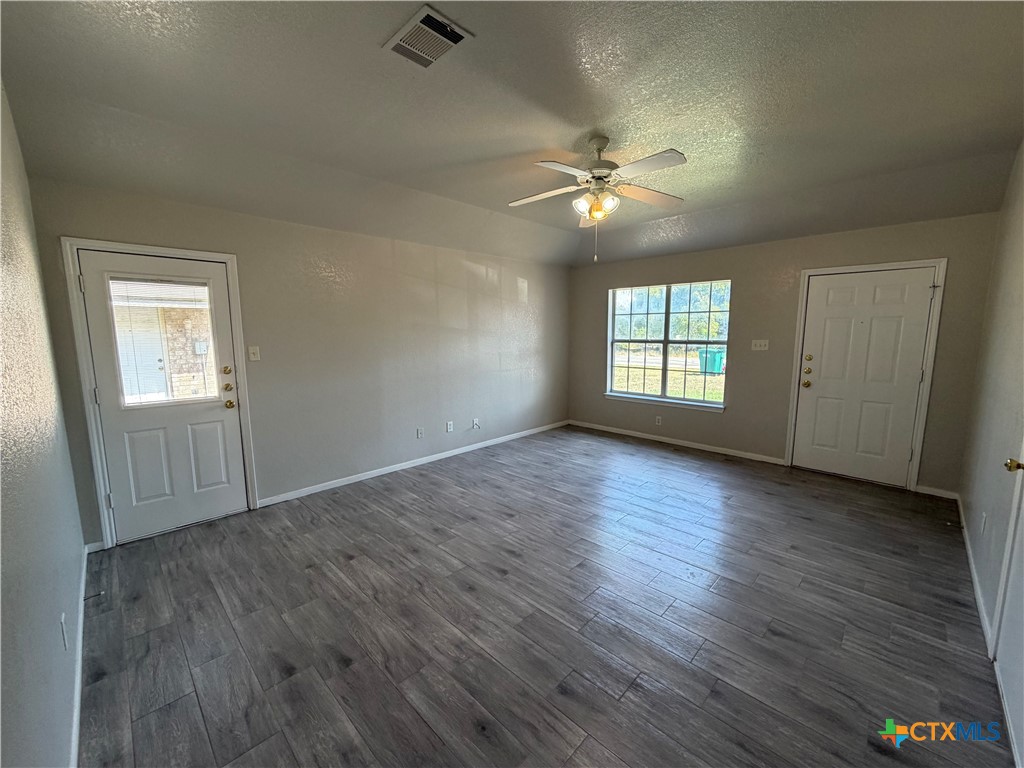 1722 Aztec Trace B Property Photo 10
