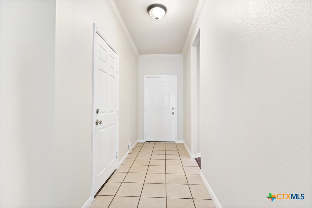 224 Lieck Cove Property Photo 4