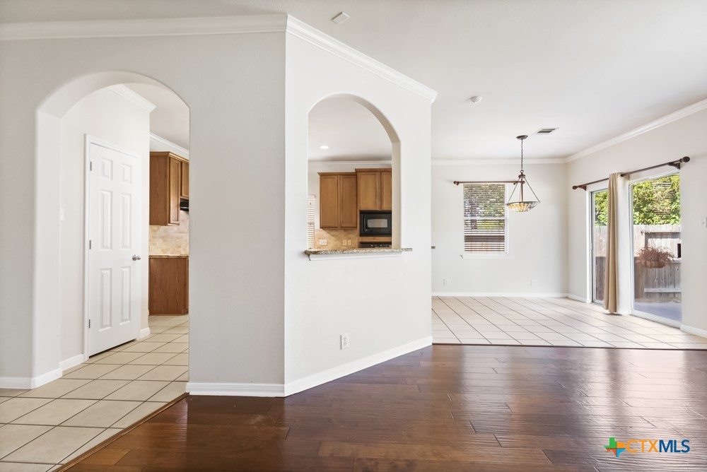 224 Lieck Cove Property Photo 8