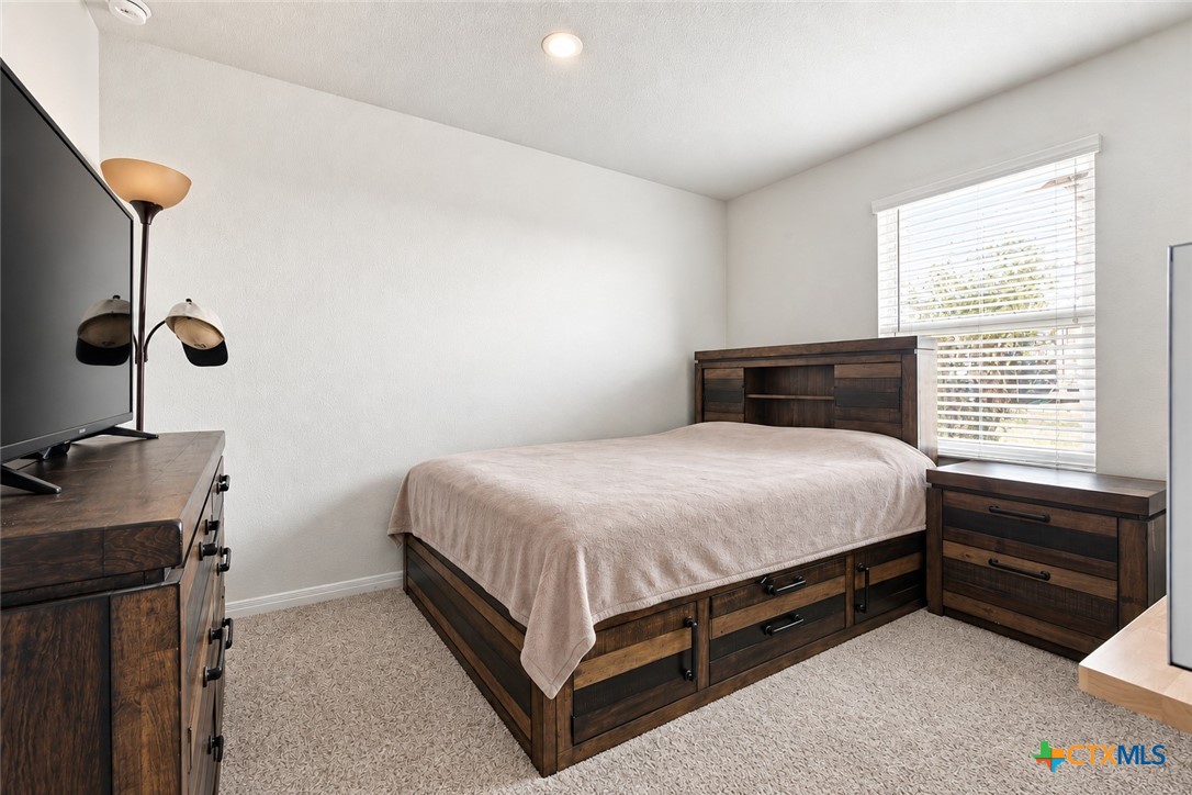 20204 Heinrich Lane Property Photo 15