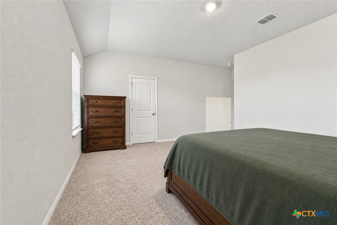 20204 Heinrich Lane Property Photo 24