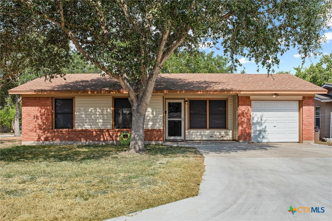1419 Leon Drive Property Photo 1