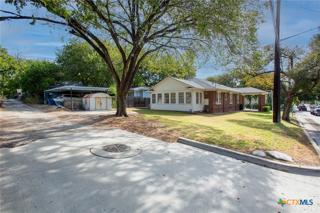 3200 Harris Park Avenue Property Photo 41