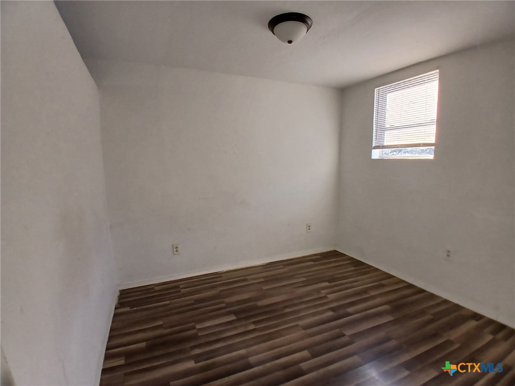 1301 S 19th Street Property Photo 2