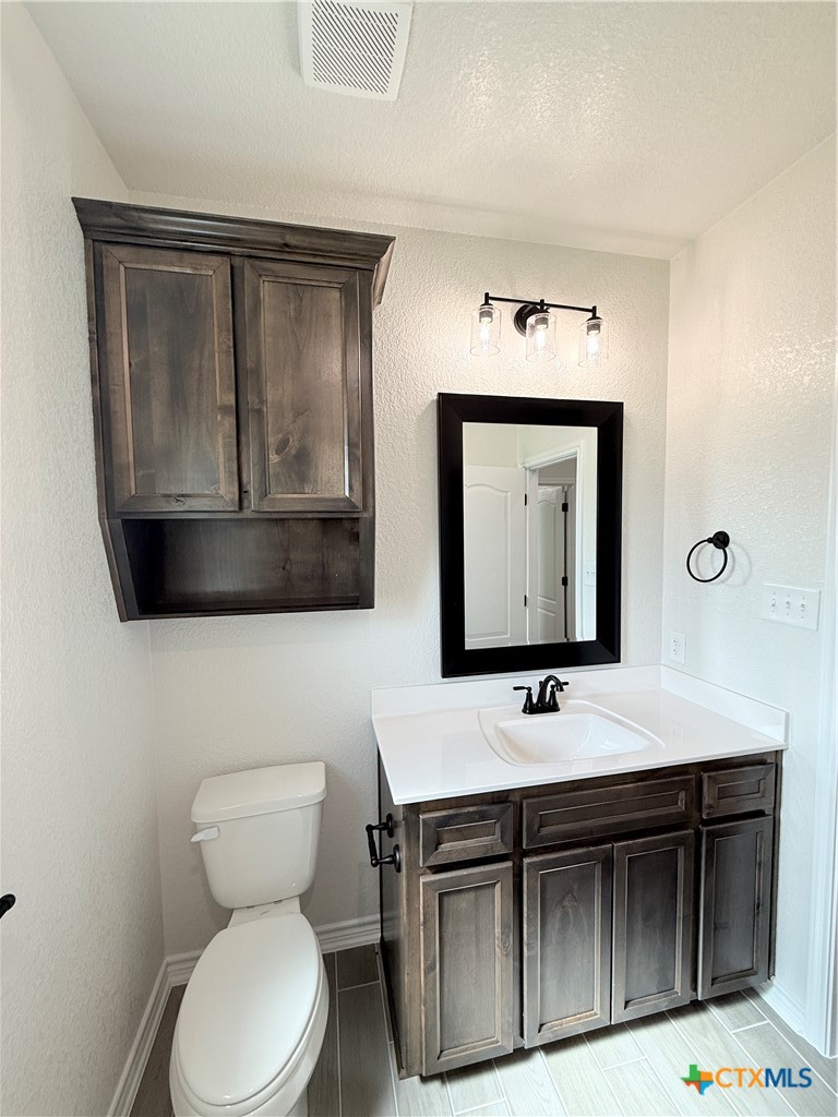 512 Avery Street Property Photo 15