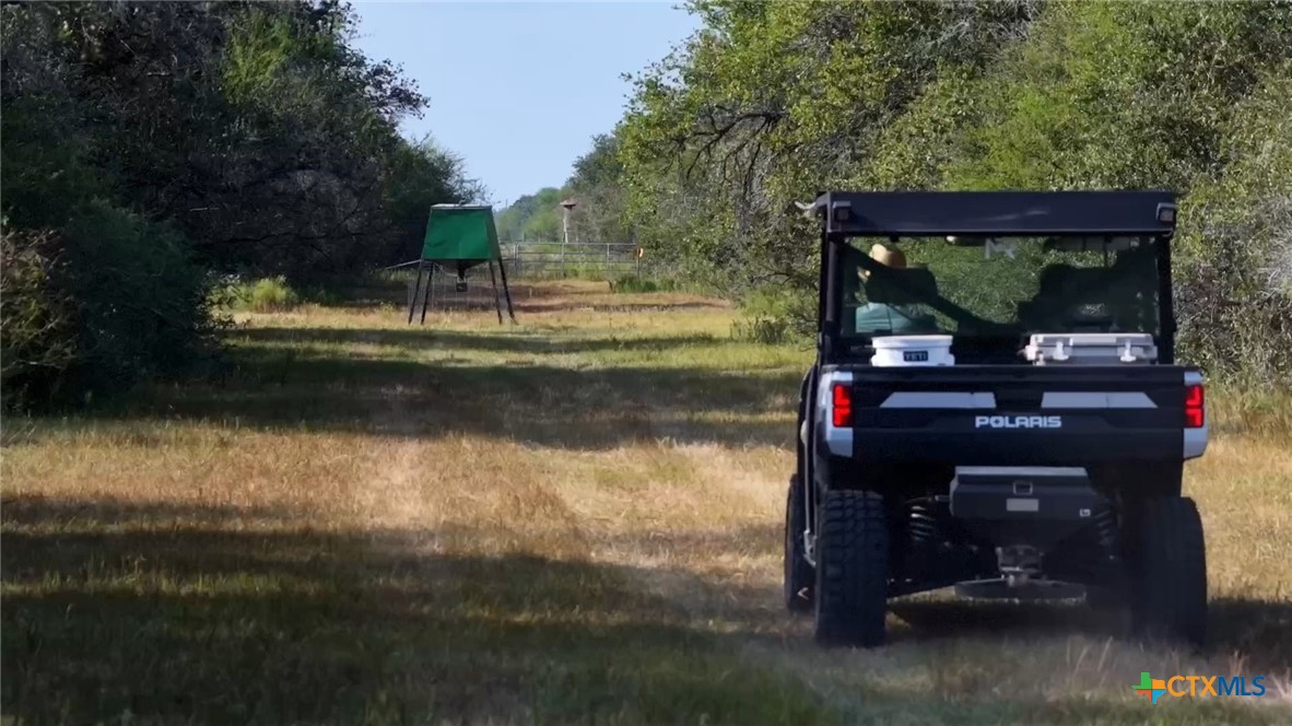 251 Old Goliad Road Property Photo 14