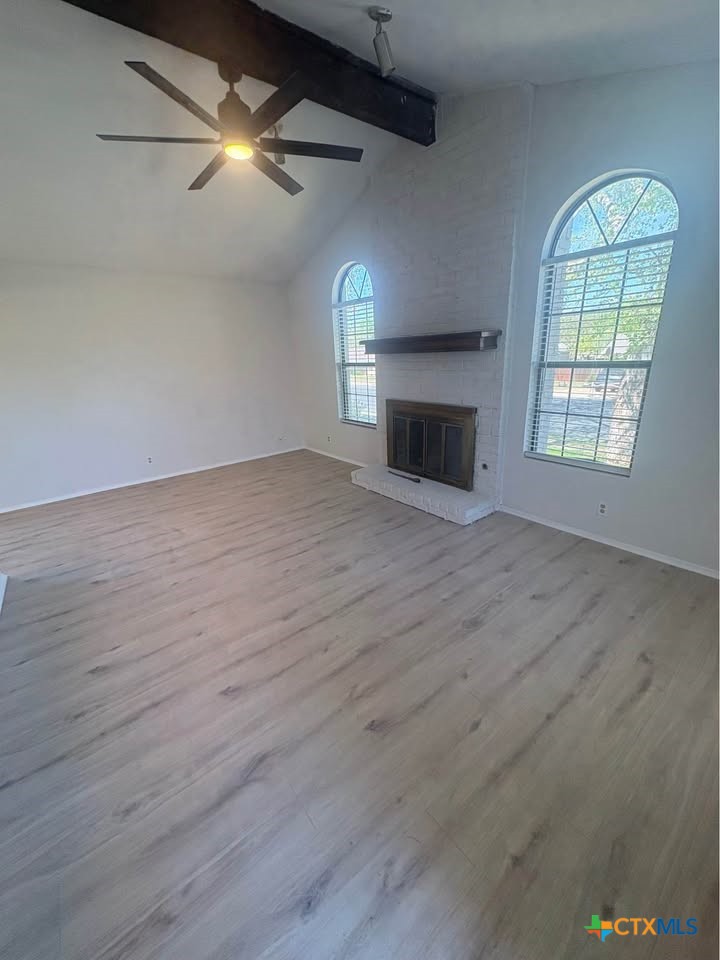 4009 Hillside Drive Property Photo 5