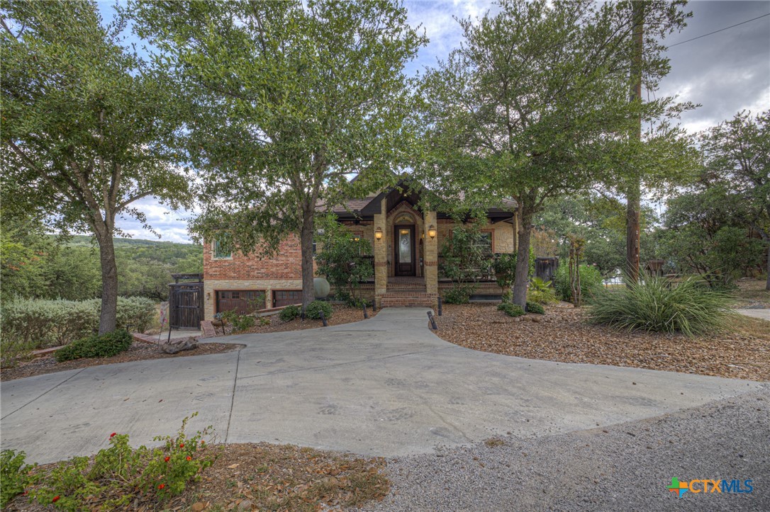 259 Oak Hideaway Drive Property Photo 4