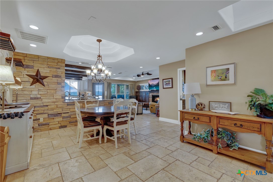 259 Oak Hideaway Drive Property Photo 8