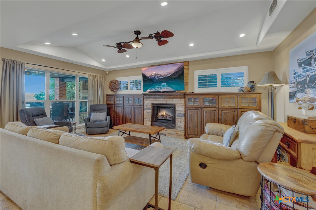 259 Oak Hideaway Drive Property Photo 16