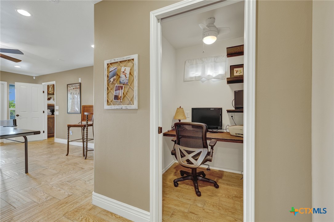 259 Oak Hideaway Drive Property Photo 32