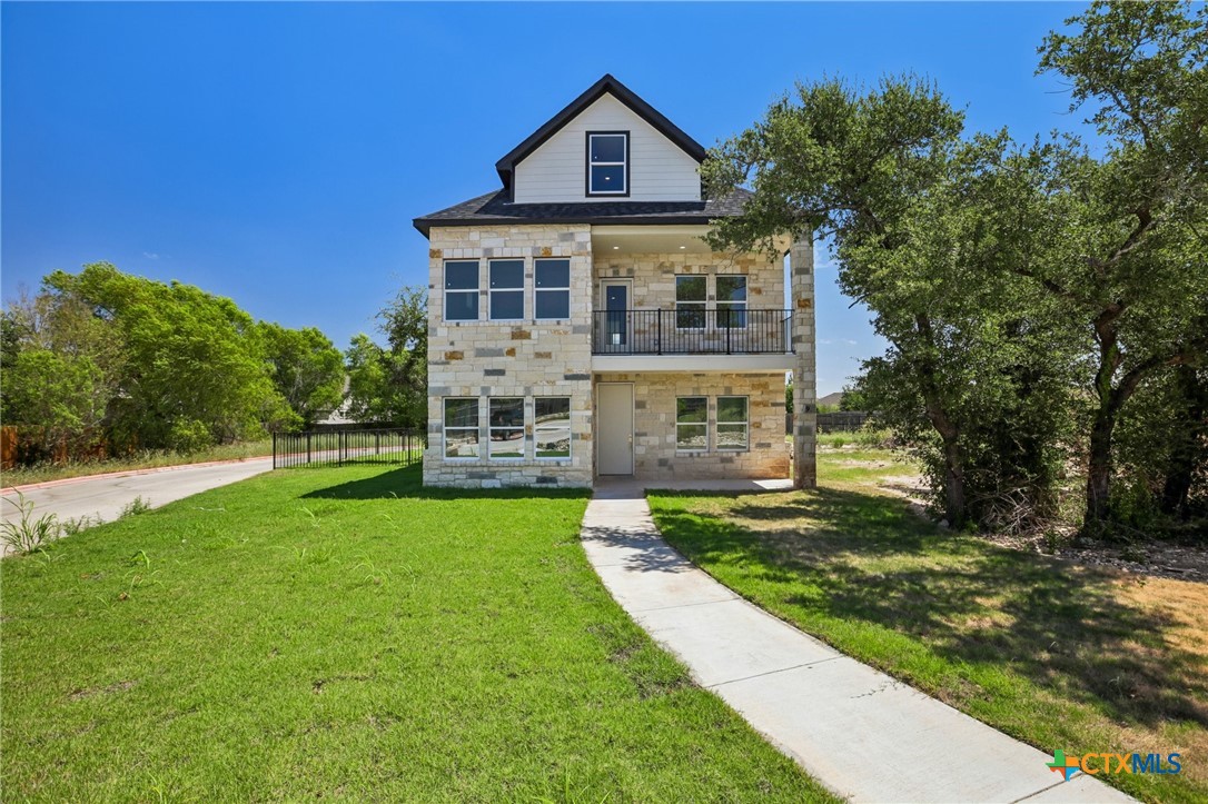 1301 Low Branch Lane 9