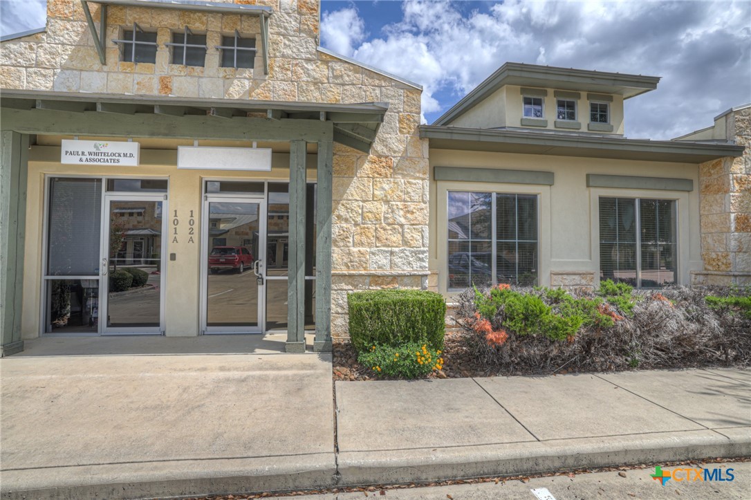 1920 Corporate Drive A Property Photo 4