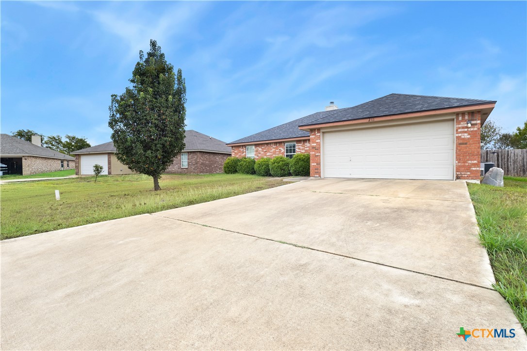 211 Mccullough Loop Property Photo 5