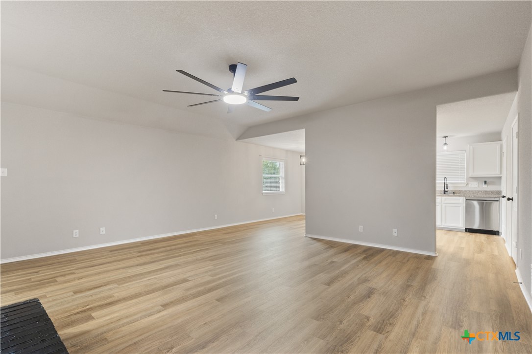 211 Mccullough Loop Property Photo 7