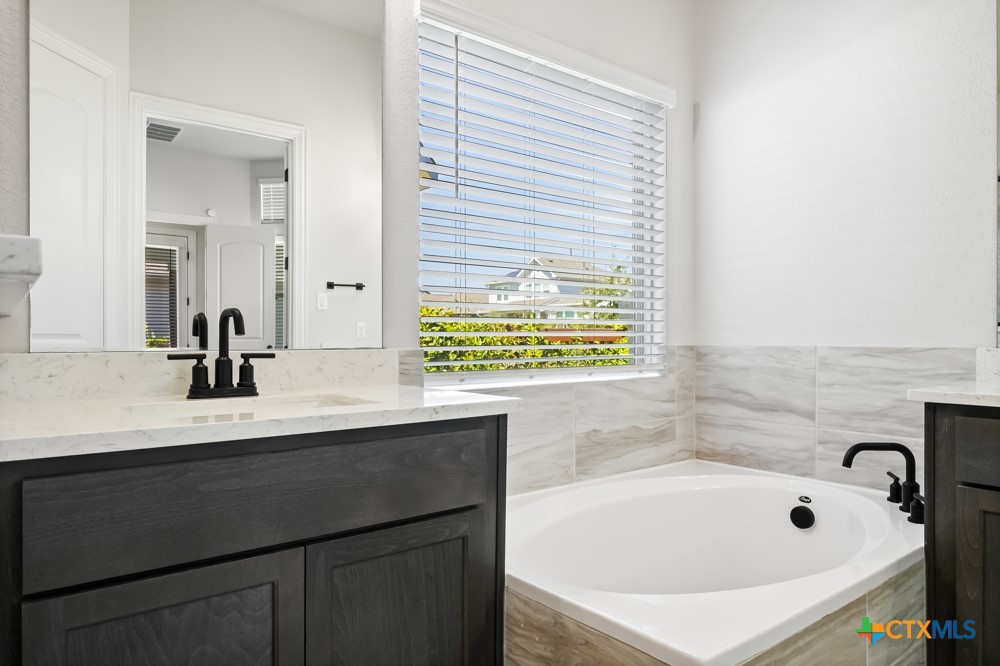 12231 Moon Pool Property Photo 18