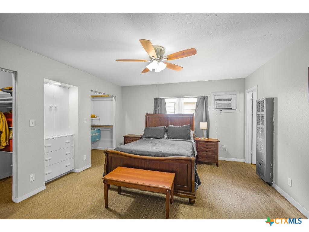 600 N Market Street Property Photo 7