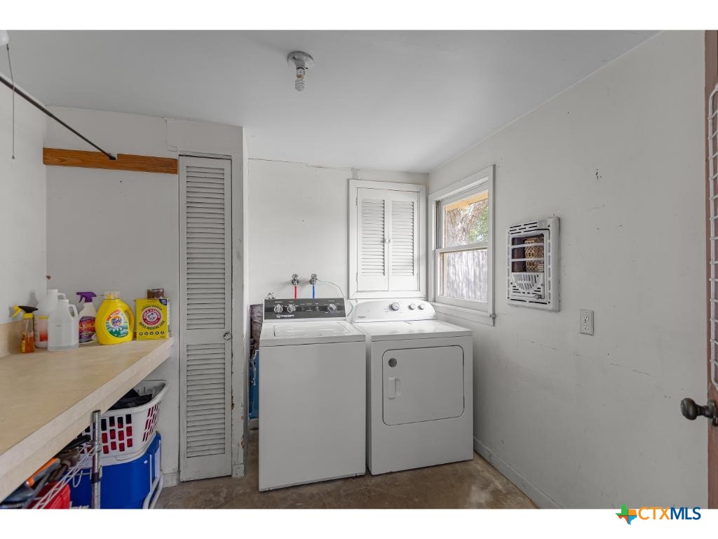 600 N Market Street Property Photo 14