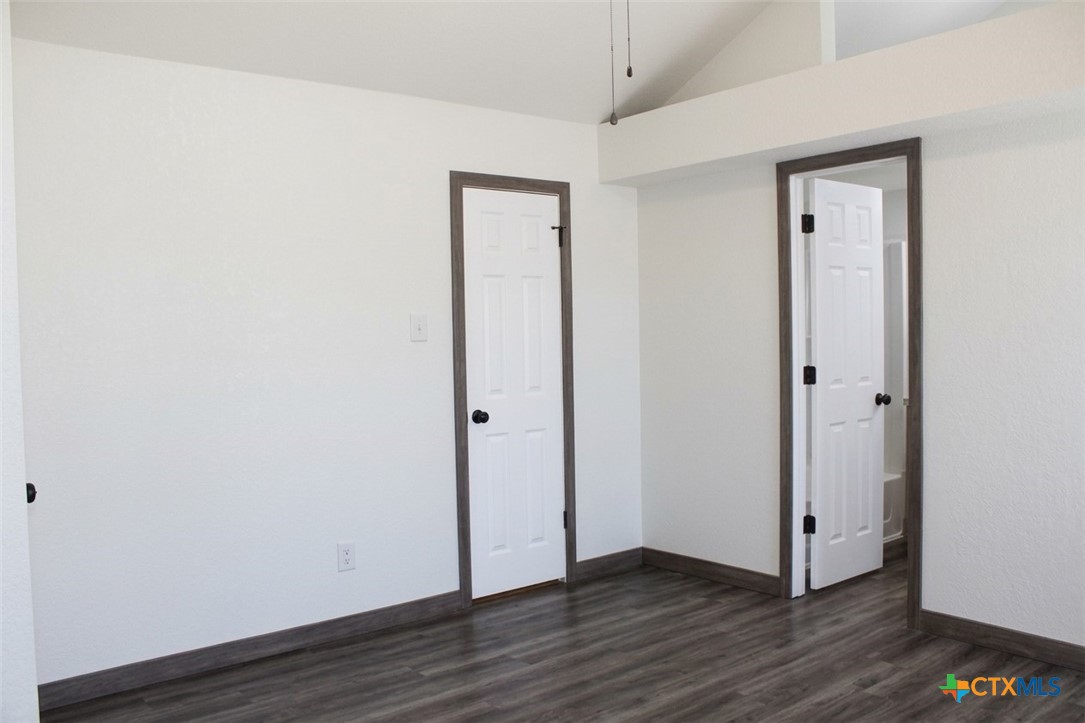 615 Atkinson Avenue Property Photo 11
