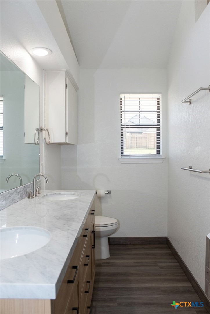 615 Atkinson Avenue Property Photo 15