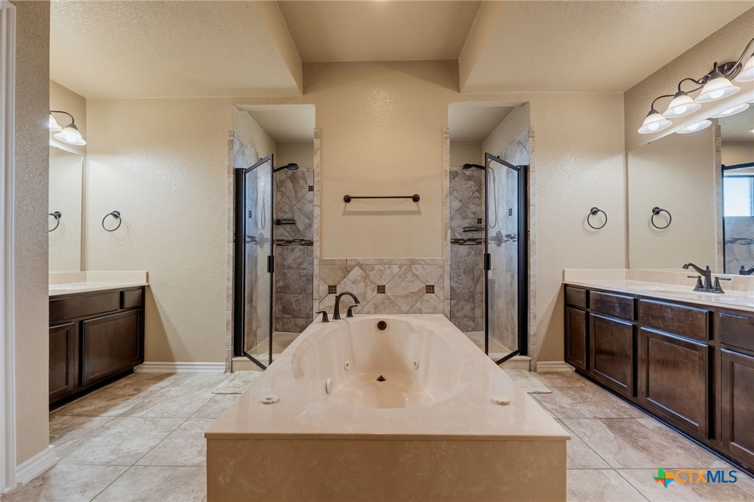 2804 Natural Lane Property Photo 3
