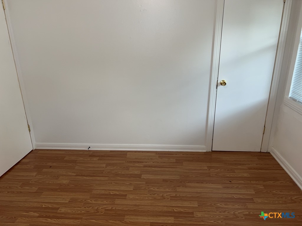 518 Valley Road Property Photo 6