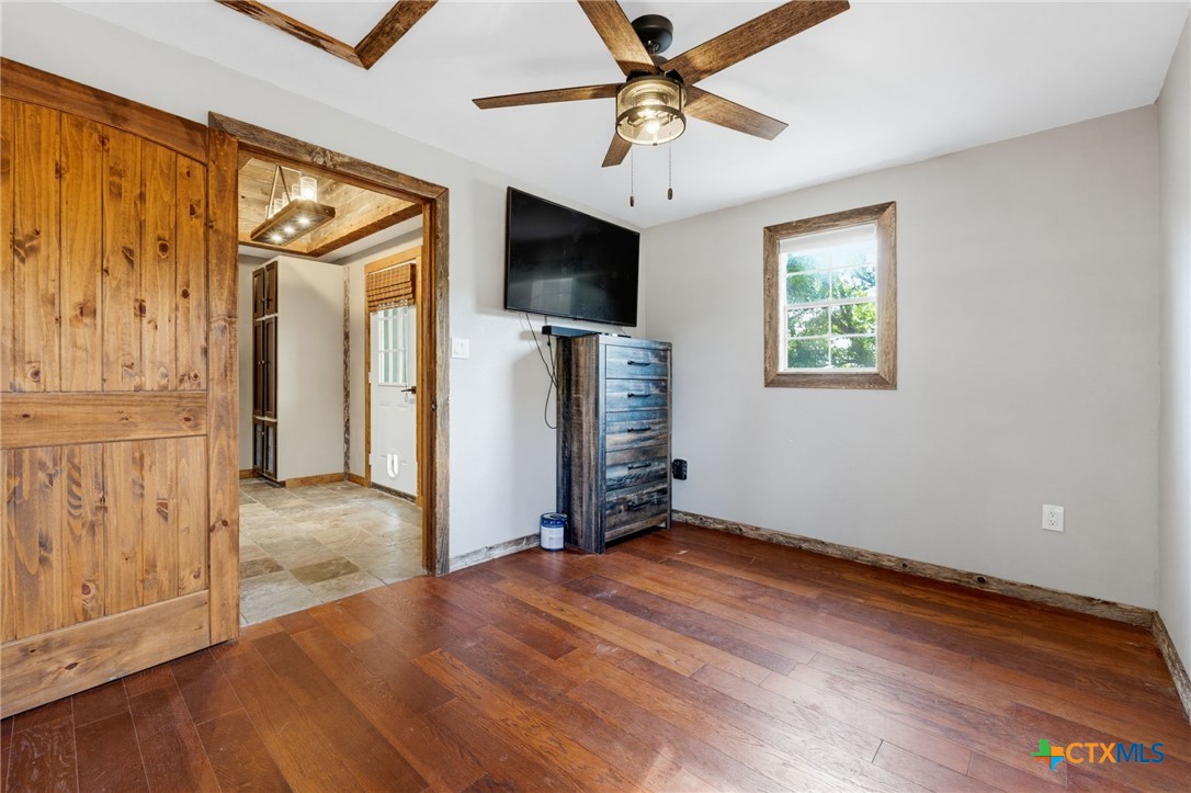 730 Cr 430 Property Photo 40