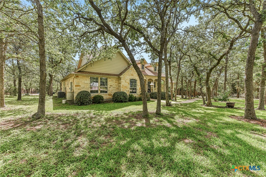 109 Elm Wood Drive Property Photo 2