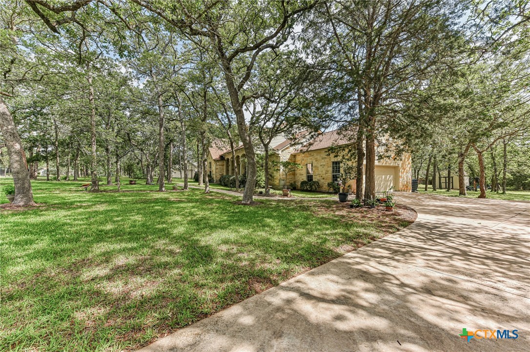 109 Elm Wood Drive Property Photo 6