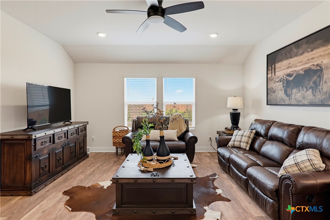 1416 Parkwood Property Photo 7
