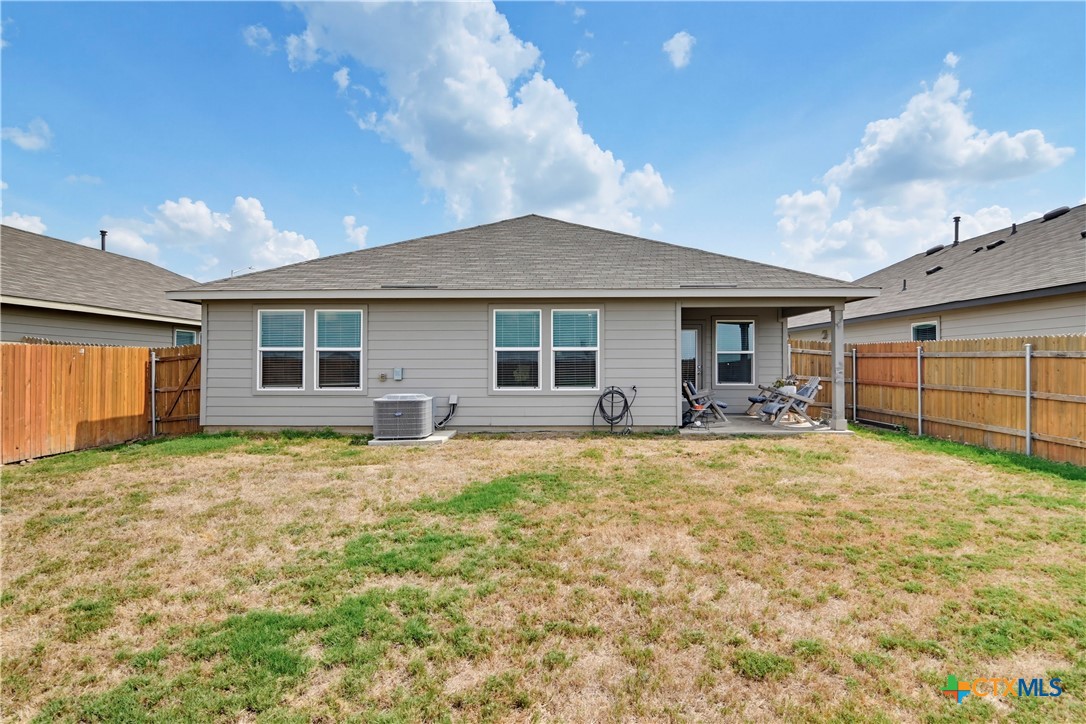 1416 Parkwood Property Photo 28