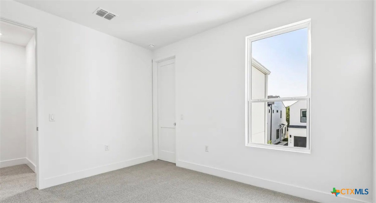1414 Rambling Rose Road Property Photo 18
