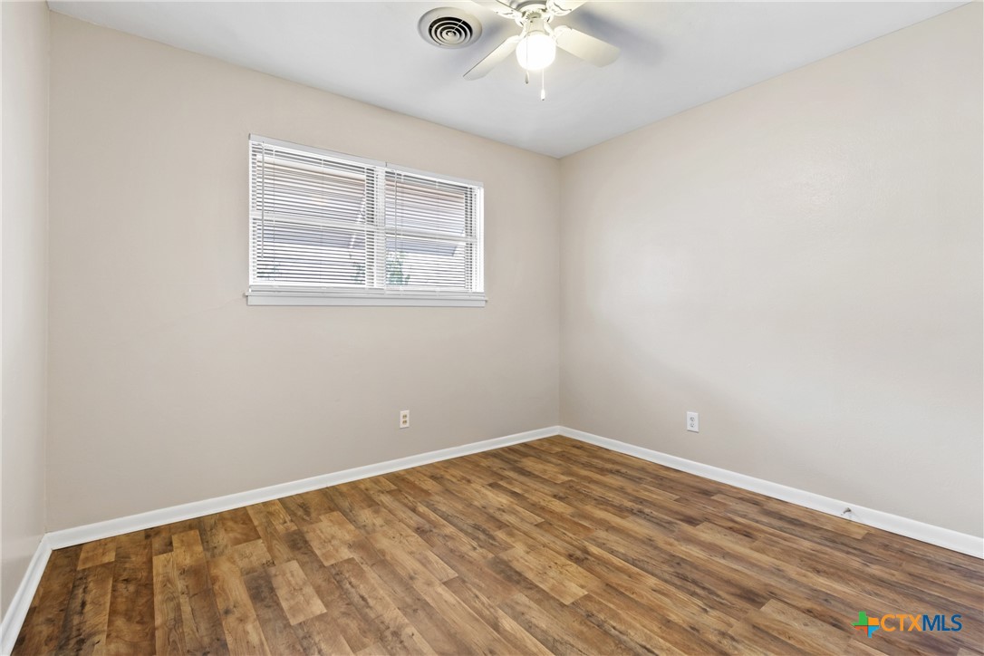1006 San Antonio Street Property Photo 20